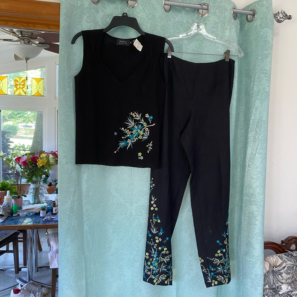 dana buchman matching set size small